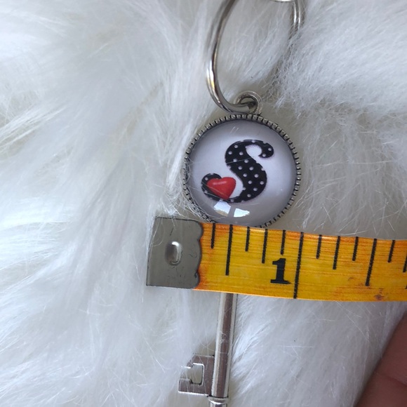 Handcrafted Silver plated key chain letter - Picture 5 of 5